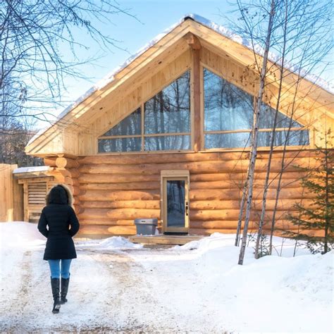 parc omega wolf cabin booking.